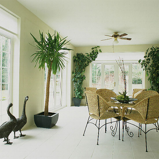 Minimalist conservatory