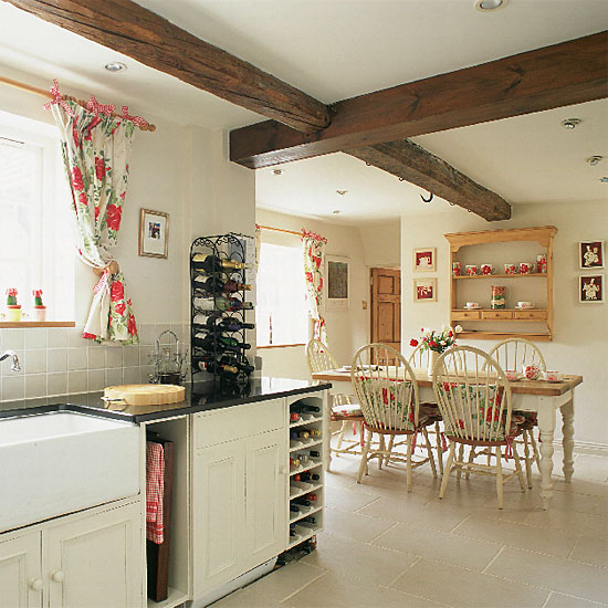 Farmhouse-style kitchen/diner Farmhouse-style kitchen/diner | Dining room furniture | Image | Housetohome