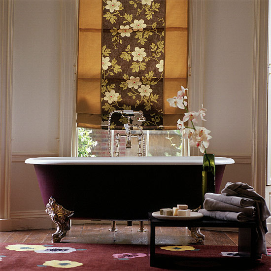 Classic bathroom Classic bathroom | Bathroom idea | Freestanding bath | Image | Housetohome.co.uk