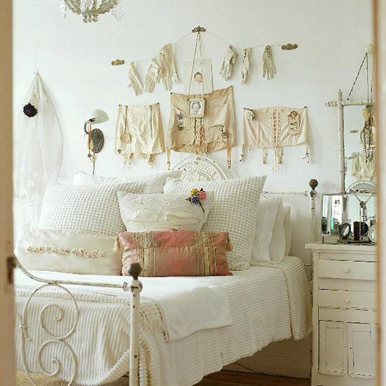 Retro bedroom Retro bedroom | Neutral tones | Image | Housetohome.co.uk