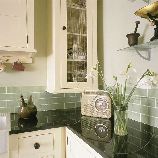 Retro shaker-style kitchen