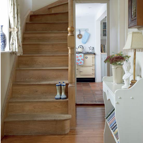 Make sure your hallway is warm and welcoming