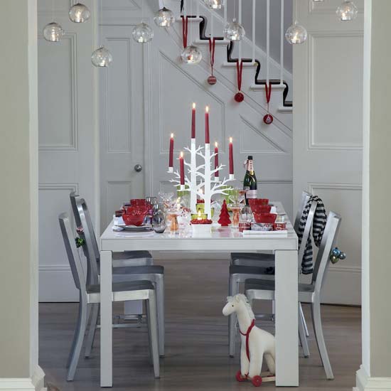Classic red and white Christmas dining scheme High-impact, low-effort Christmas decorating | Christmas decorating ideas | Christmas | PHOTO GALLERY | Livingetc