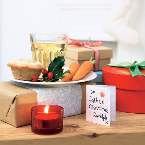 Treat Father Christmas to a mince pie on Christmas eve