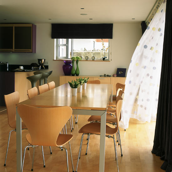 Kitchen-diner Kitchen-diner | Coastal home | Beach house tour | PHOTO GALLERY | housetohome.co.uk