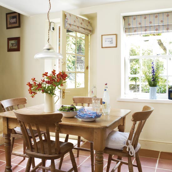 Country cottage dining room | Dining rooms | Dining room ideas | Image | Housetohome