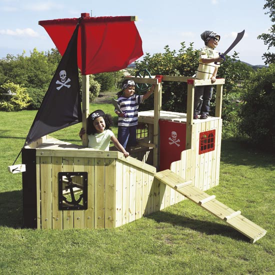 Pirate's galleon from Tesco Pirate's galleon from Tesco | Children's playhouses | PHOTO GALLERY | Housetohome.co.uk