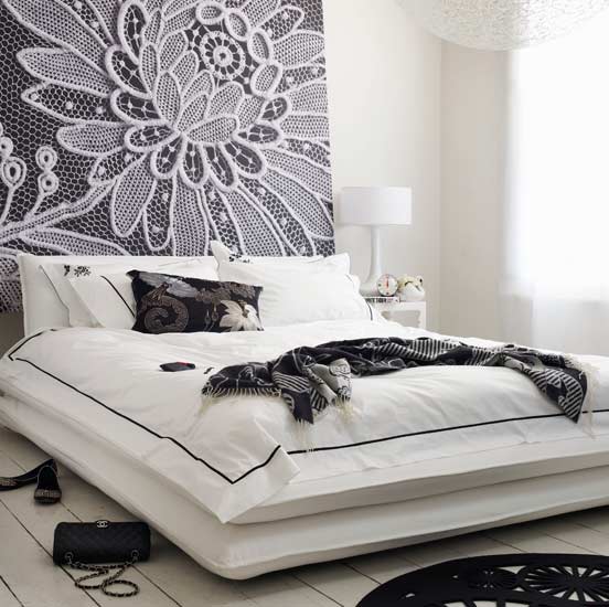 Flower power bedroom Flower power bedroom | Monochrome bedroom | Image | housetohome