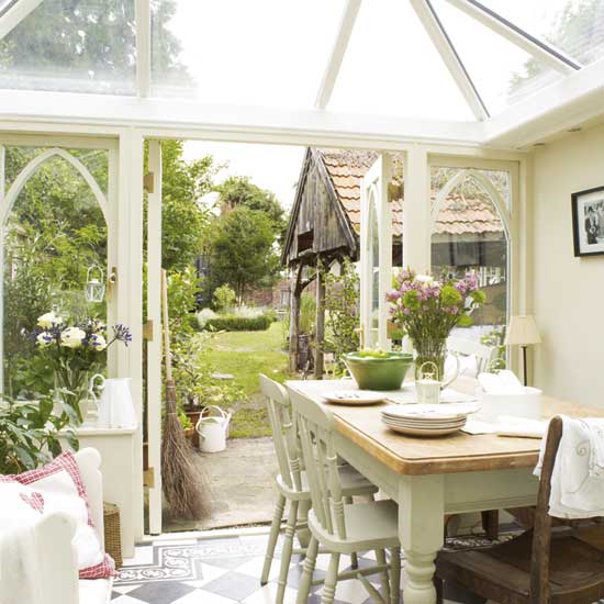 Classic country conservatory