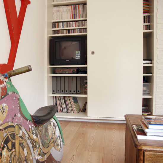 Disguise your TV - Top 10 | Flatscreen TV | PHOTO GALLERY | Housetohome.co.uk