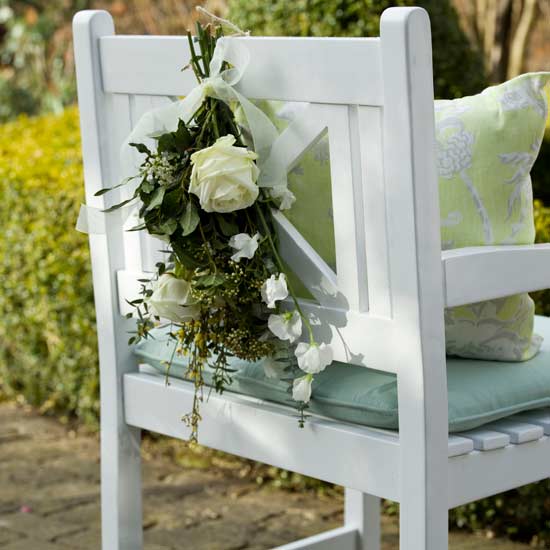 Add elegant finishing touches Add elegant finishing touches | Garden party ideas | Outdoor dining | Garden decoration | PHOTO GALLERY