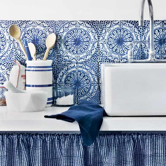 Create a daring splashback | Design ideas: decorate with blue and white | Splashback | Decorating Ideas | PHOTO GALLERY | Housetohome.co.uk