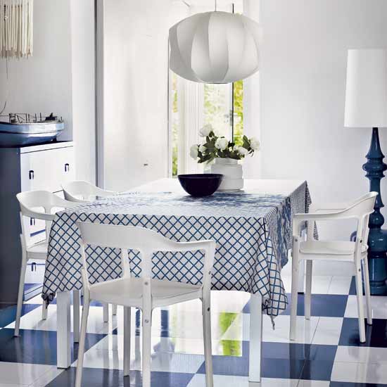 Mix flooring and textiles in bold colours | Design ideas: decorate with blue and white | Dining room | Decorating Ideas | PHOTO GALLERY | Housetohome.co.uk