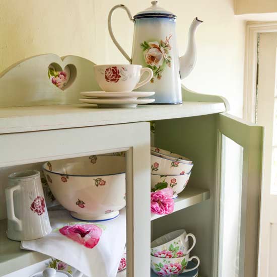 Country cabinet - country cottage decorating Cabinet | Country cottage decorating | PHOTO GALLERY | Housetohome.co.uk