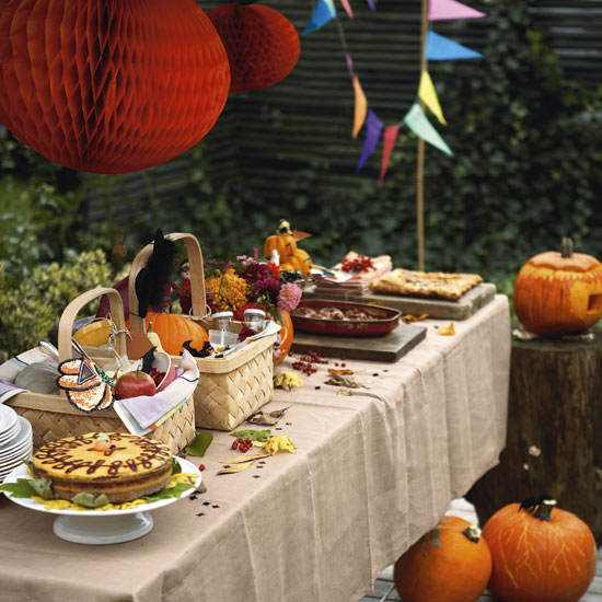 Trick or treat? Get spooky this Halloween with a themed table setting.