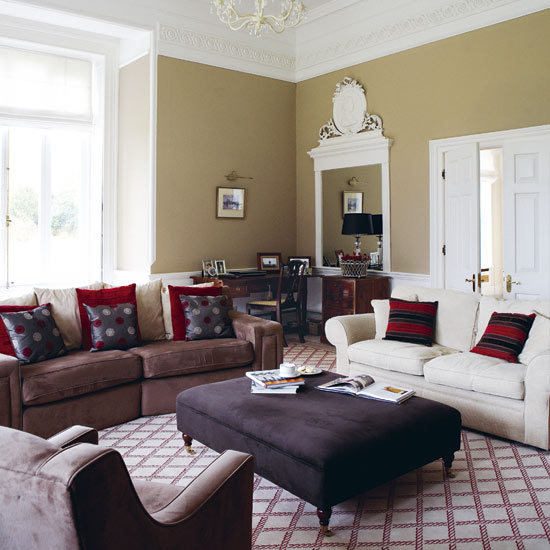 Take a tour around a Georgian country house
