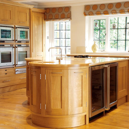 Bespoke country kitchen | Country kitchens | Kitchen design | PHOTO GALLERY | Housetohome.co.uk