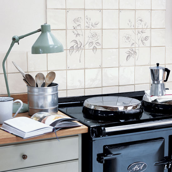 Patterned splashback | Country kitchens | Kitchen design | PHOTO GALLERY | Housetohome.co.uk