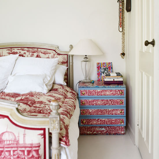 Statement bedroom furniture | Bedroom wallpaper ideas | Bedroom decorating ideas | PHOTO GALLERY | Housetohome.co.uk