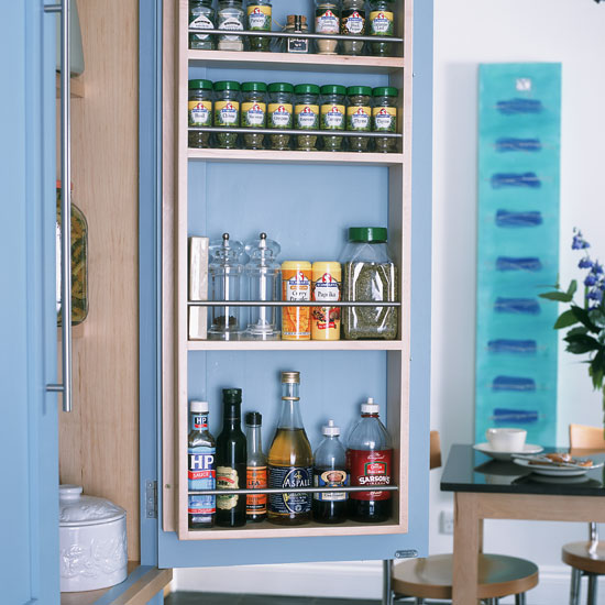 Built-in spice rack | Small kitchen design | PHOTO GALLERY | Beautiful Kitchens | Housetohome.co.uk