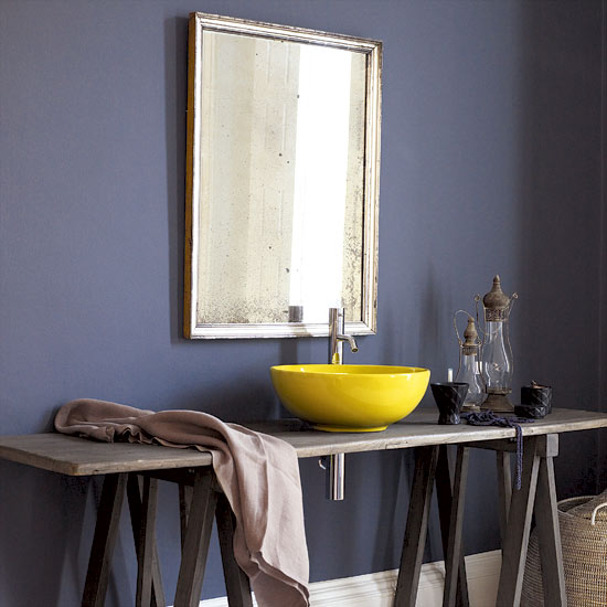 Landing | Decorating ideas | Decorate with accent colour | PHOTO GALLERY | Housetohome.co.uk