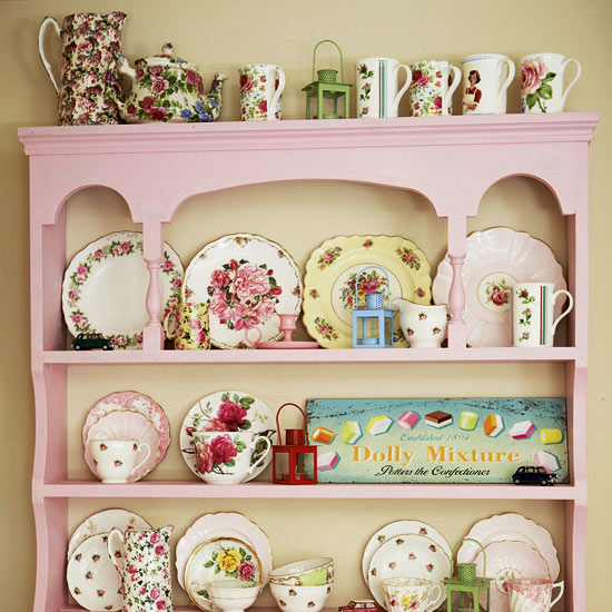 plates - Vintage country home - country decorating ideas - decorating inspiration - image - housetohome.co.uk