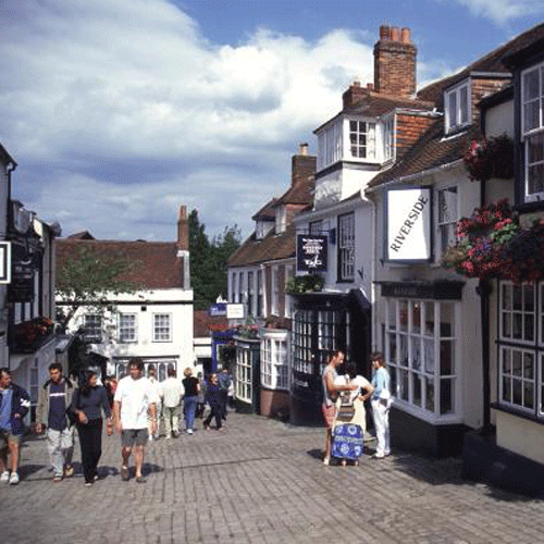 Best places to live in the UK | Lymington | Popular cities | PHOTO GALLERY | Housetohome.co.uk