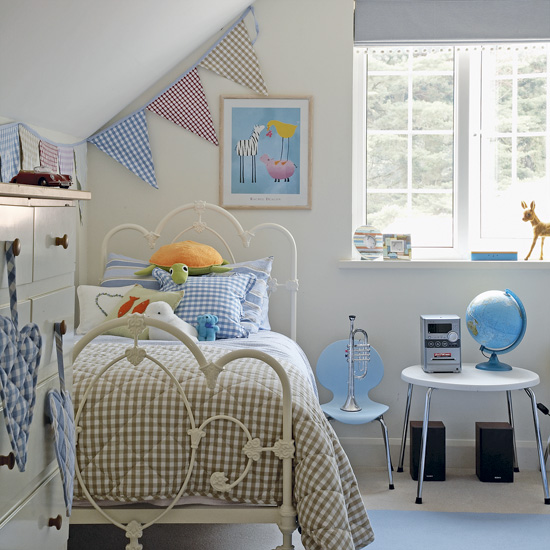Let them personalise their space | Bedroom ideas for young adults | Children's bedrooms | PHOTO GALLERY | Housetohome