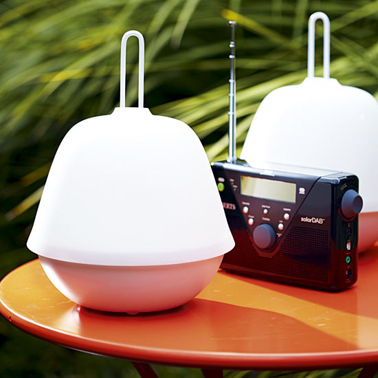 Buy solar-powered lanterns | Small garden ideas | Garden design ideas | Garden | PHOTO GALLERY | housetohome.co.uk