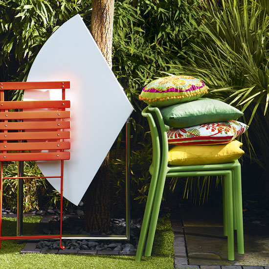 Choose folding furniture | Small garden ideas | Garden design ideas | Garden | PHOTO GALLERY | Housetohome.co.uk