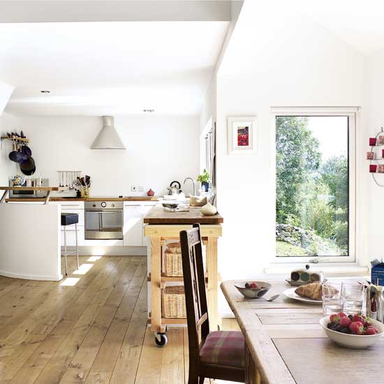 Light kitchen-diner