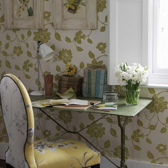 Floral wallpaper home office | Country-style home offices | home office | country-style decorating | image | housetohome.co.uk