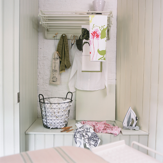 Country-style utility room Country-style utility room | Utility rooms | Laundry rooms | Decorating ideas | PHOTO GALLERY | Housetohome.co.uk