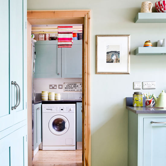 Compact kitchen utility room | Country kitchens | Kitchen design | PHOTO GALLERY | Housetohome.co.uk