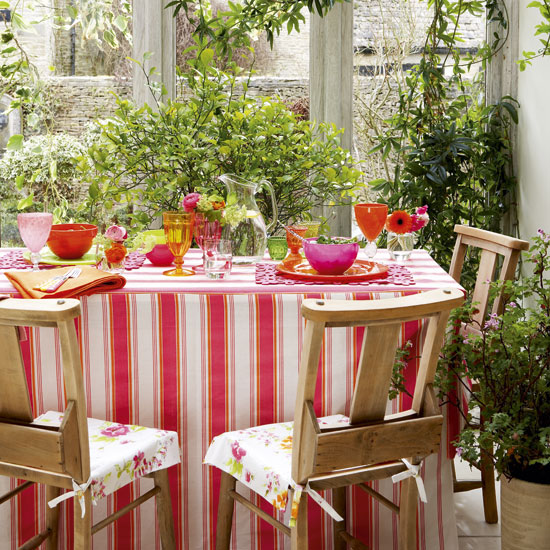 Colourful conservatory dining