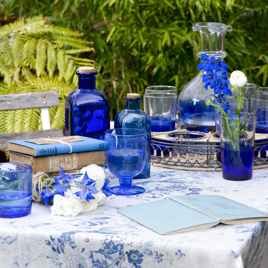 Blue garden tableware Blue garden tableware | Alfresco dining | Image | Housetohome.co.uk