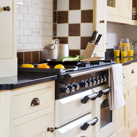 Find great kitchen discounts in the January sales 2012