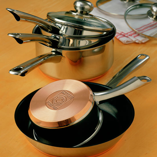 Gordon Ramsay's guide to cookware Gordon Ramsay's number one cookware