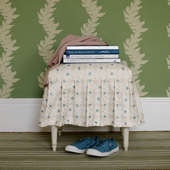 How to make a skirt cover for a footstool | crafts | Anti Jubilee bank holiday ideas | Jubilee 2012 | PHOTO GALLERY | housetohome