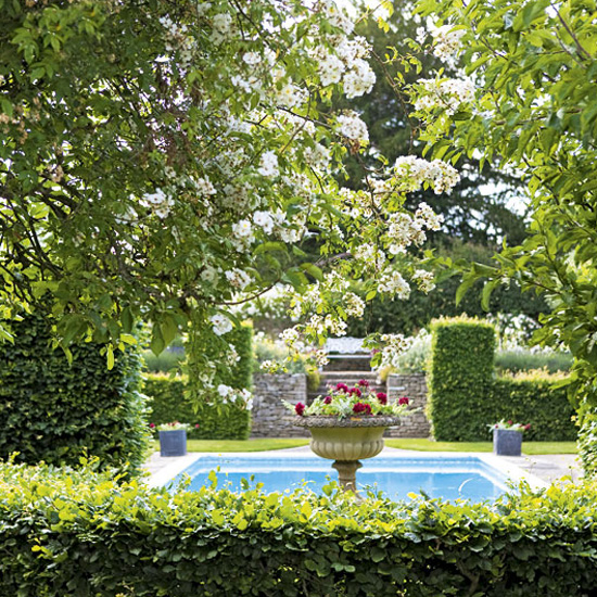 Traditional garden with pool Traditional garden with pool | Garden design ideas for 2012 | Garden | PHOTO GALLERY | Housetohome