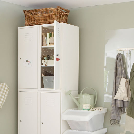 Locker room cabinets | Boot room storage ideas | Boot room | Hallway storage ideas | Storage solutions | PHOTO GALLERY | Housetohome