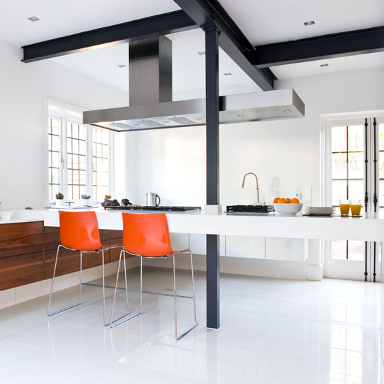 Large kitchen worktop and breakfast bar | Room dividers | Open-plan spaces | Layout design | Layout | Storage | PHOTO GALLERY | Housetohome