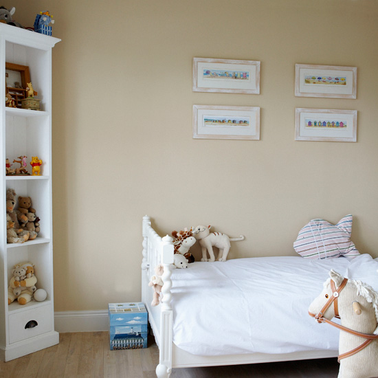 Make the most of corners | Corner shelves for children's rooms | Children's room storage ideas | Funky children's storage ideas | PHOTO GALLERY