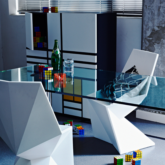 Mondrian inspired geometric dining room | Dining rooms | Dining room ideas - 10 quirky designs | PHOTO GALLERY