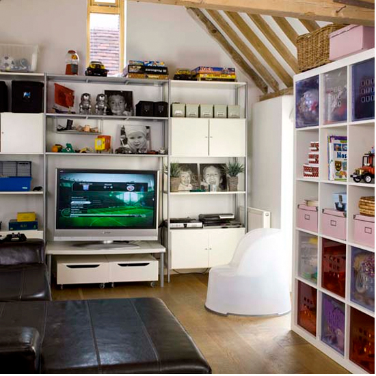 Games room | 18th century barn | House tour | Ideal Home | PHOTO GALLERY