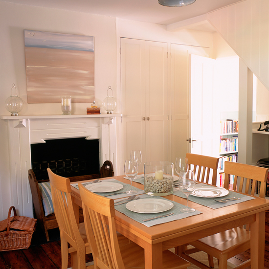 Dining room | New England-style cottage | House tours | Ideal Home | PHOTO GALLERY