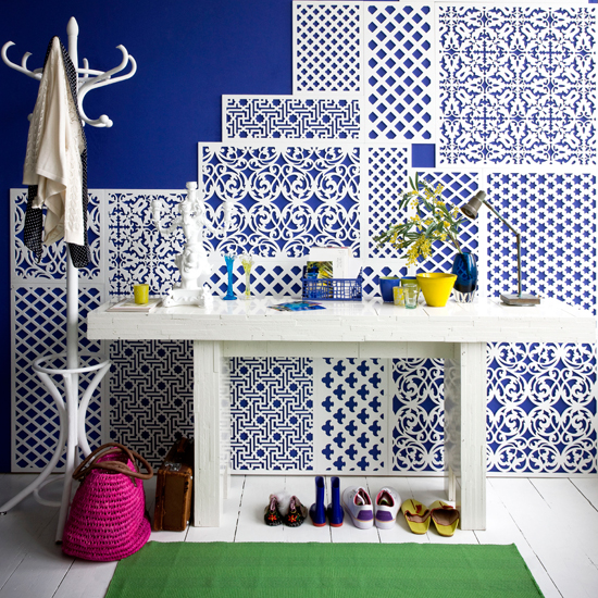 Blue and white fretwork hallway | Weird and wonderful hallways | Hallway decorating ideas | PHOTO GALLERY