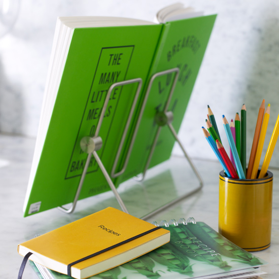 Cooking and recipe book from David Mellor Cooking and recipe book from David Mellor | Colourful kitchen furniture and accessories | Kitchen ideas | Kitchen furniture | Kitchen accessories | PHOTO GALLERY | Homes & Gardens on Housetohome