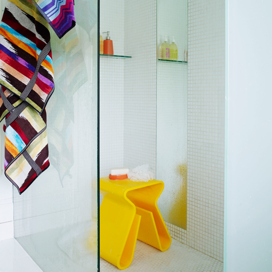 Opt for colourful accessories Opt for colourful accessories | Add colour to your bathroom | Easy bathroom ideas | Bathroom | PHOTO GALLERY | Housetohome