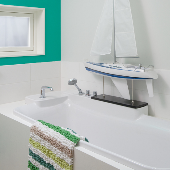 Coastal-inspired bathroom | Eco-friendly Scandinavian house tour | Ideal Home Show 2011 | Decorating with colour | PHOTO GALLERY | Housetohome